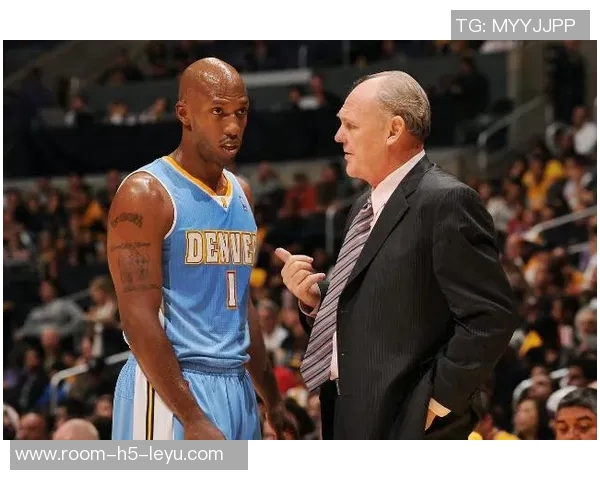 卡尔回顾近50年八控卫传奇阵容保罗比卢普斯安德烈米勒等人入选